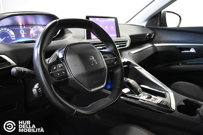 PEUGEOT 5008 BlueHDi 130 EAT8 S&S Business